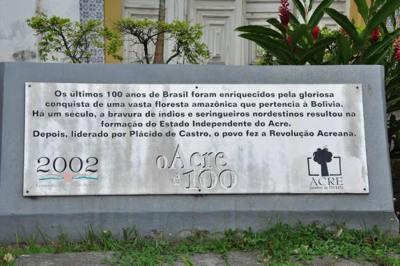 Orgulho do passado histórico! (em Rio Branco, no Acre)